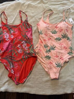 Bundle of Old Navy One-Piece Swimsuits — Red Floral & Light Pink Flamingo